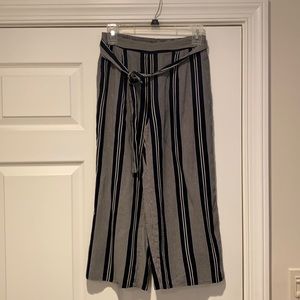 Abercrombie wide leg crop pants